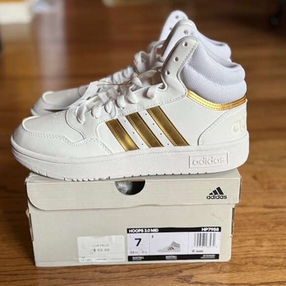 ADIDAS: YOUTH GIRLS/WOMENS 'HOOPS 3.0 MID' GYM SHOES-SIZE Y7/W8.5 **NEW IN BOX** - Picture 1 of 7